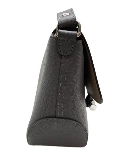 LONGCHAMP（ロンシャン）LONGCHAMP (ロンシャン) ショルダーバッグ グレーの古着・服飾アイテム