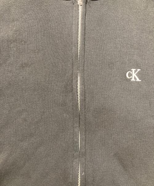 Calvin Klein Jeans（カルバンクラインジーンズ）Calvin Klein Jeans (カルバンクラインジーンズ) ロゴジップアップパーカー ブラック サイズ:Sの古着・服飾アイテム