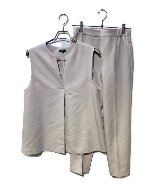 PLST（プラステ）PLST (プラステ) フロントタックベストパンツセットアップ ベージュ サイズ:Mの古着・服飾アイテム
