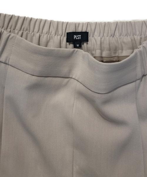 PLST（プラステ）PLST (プラステ) フロントタックベストパンツセットアップ ベージュ サイズ:Mの古着・服飾アイテム