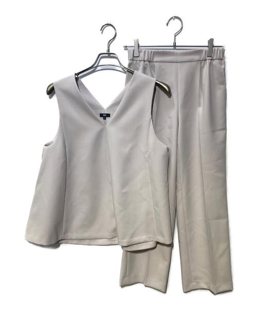 PLST（プラステ）PLST (プラステ) フロントタックベストパンツセットアップ ベージュ サイズ:Sの古着・服飾アイテム