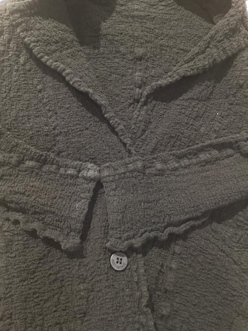 me ISSEY MIYAKE（ミーイッセイ ミヤケ）me ISSEY MIYAKE (ミーイッセイ ミヤケ) CAULIFLOWER JACKET ブラック サイズ:FREEの古着・服飾アイテム