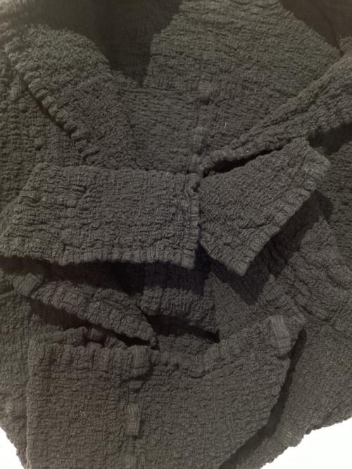 me ISSEY MIYAKE（ミーイッセイ ミヤケ）me ISSEY MIYAKE (ミーイッセイ ミヤケ) CAULIFLOWER JACKET ブラック サイズ:FREEの古着・服飾アイテム