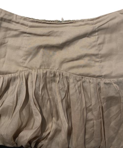 HER LIP TO（ハーリップトゥ）Her lip to (ハーリップトゥ) Sheer Pleated Tiered Skirt ベージュ サイズ:Sの古着・服飾アイテム