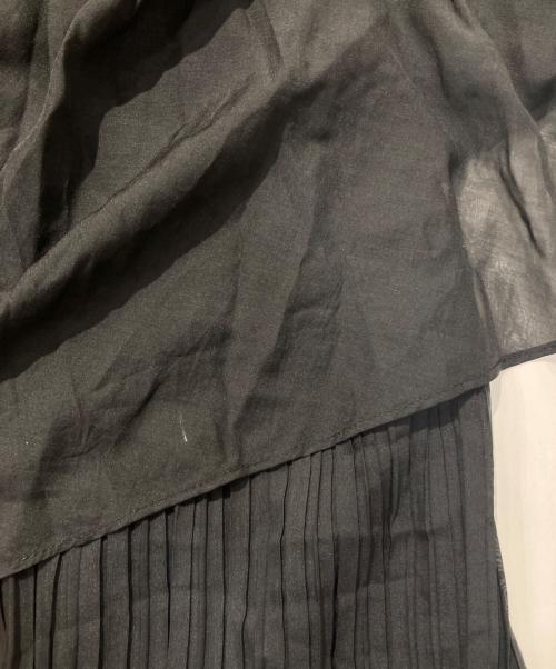 HER LIP TO（ハーリップトゥ）Her lip to (ハーリップトゥ) Sheer Pleated Tiered Skirt ブラック サイズ:Sの古着・服飾アイテム