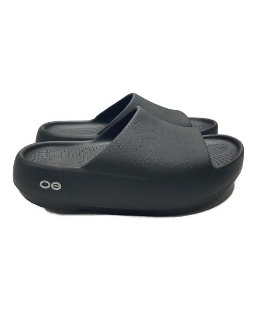 OOFOS（ウーフォス）OOFOS (ウーフォス) リカバリーサンダル ブラック サイズ:EU　42の古着・服飾アイテム