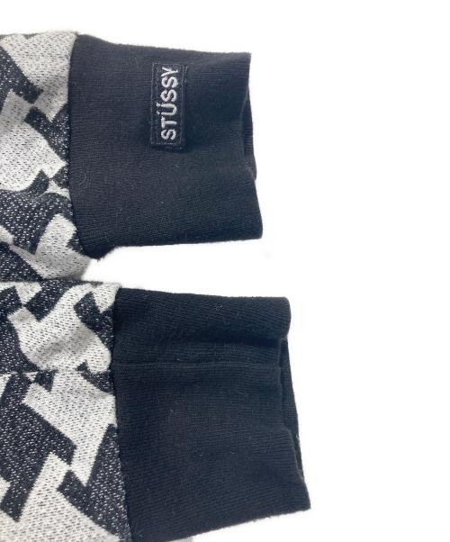 stussy（ステューシー）stussy (ステューシー) クルーネックニット ホワイト×ブラック サイズ:Sの古着・服飾アイテム