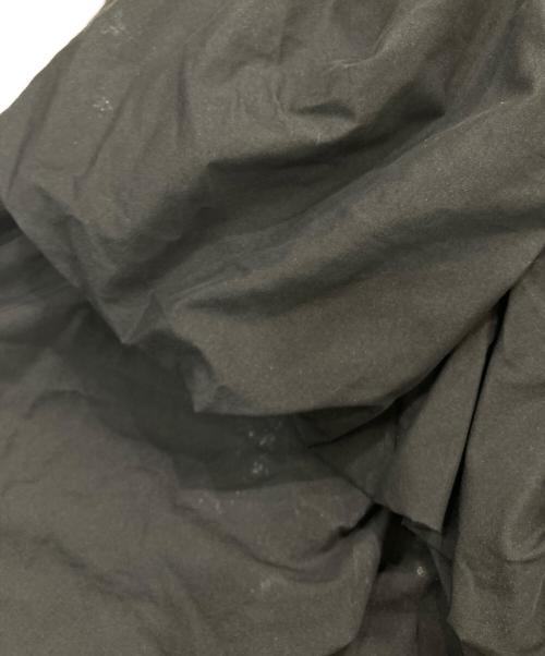 FRAY ID（フレイ アイディー）FRAY ID (フレイ アイディー) バルーンオフショルジップブラウス ブラック サイズ:FREEの古着・服飾アイテム