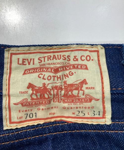 LEVI'S VINTAGE CLOTHING（リーバイス ビンテージ クロージング）LEVI'S VINTAGE CLOTHING (リーバイス ビンテージ クロージング) 1950'S 701 ジーンズ インディゴ サイズ:W25の古着・服飾アイテム