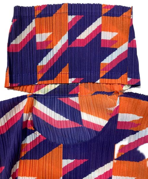PLEATS PLEASE（プリーツプリーズ）PLEATS PLEASE (プリーツプリーズ) SHOOTING STARノースリーブプリーツワンピース オレンジ サイズ:SIZE 5の古着・服飾アイテム