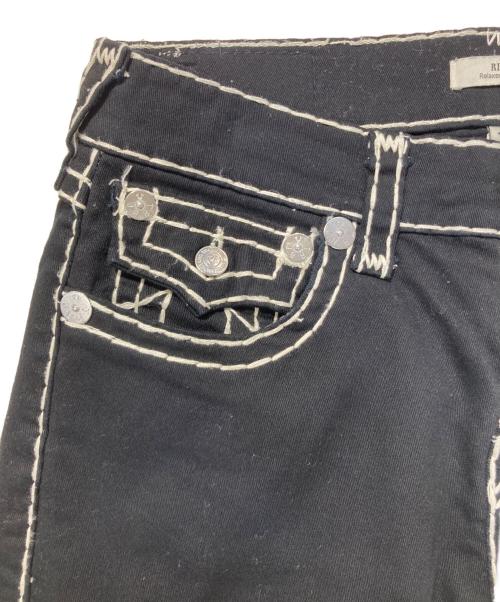 TRUE RELIGION（トゥルー レリジョン）TRUE RELIGION (トゥルー レリジョン) RICKY Relaxed Straight ブラック サイズ:SIZE 30の古着・服飾アイテム