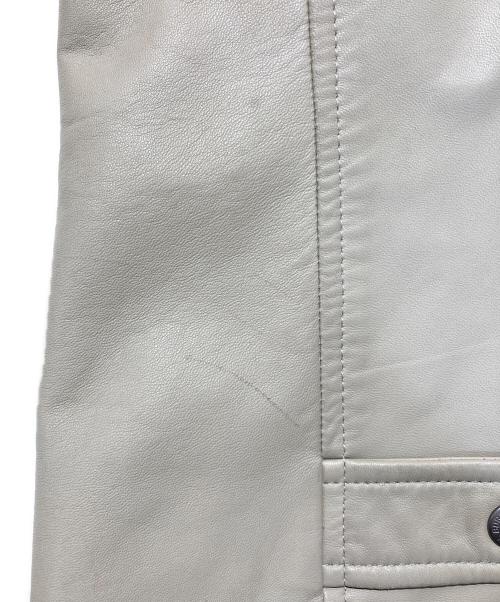 BURBERRY BLACK LABEL（バーバリーブラックレーベル）BURBERRY BLACK LABEL (バーバリーブラックレーベル) シングルライダースジャケット ベージュ サイズ:Mの古着・服飾アイテム