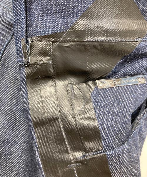 DOLCE & GABBANA（ドルチェ＆ガッバーナ）DOLCE & GABBANA (ドルチェ＆ガッバーナ) ラバーテープコーティングデニムパンツ インディゴ サイズ:SIZE48の古着・服飾アイテム