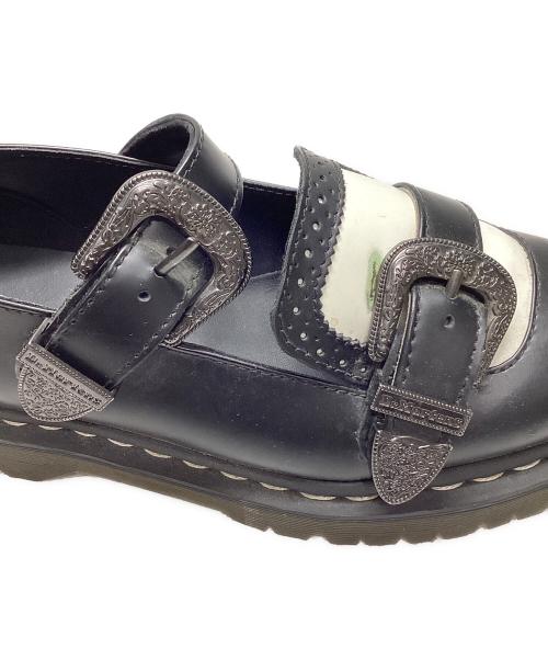 Dr.Martens（ドクターマーチン）Dr.Martens (ドクターマーチン) シューズ ホワイト×ブラック サイズ:UK(24㎝)の古着・服飾アイテム