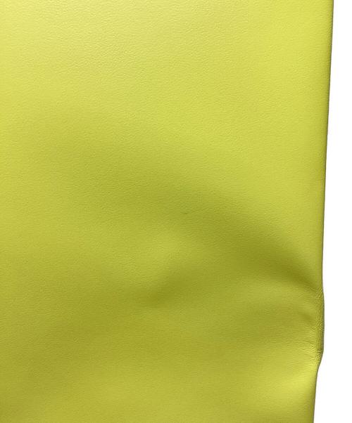 UNKNOWN PRODUCTS（アンノウン プロダクツ）UNKNOWN PRODUCTS (アンノウン プロダクツ) Leather Paper Bag M イエローの古着・服飾アイテム
