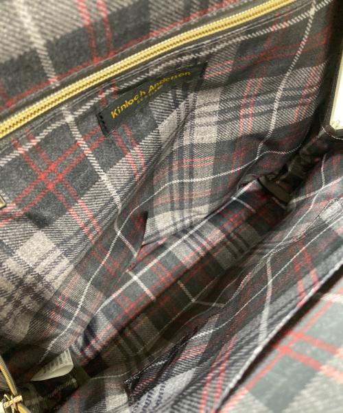 Kinloch Anderson（キンロックアンダーソン）Kinloch Anderson (キンロックアンダーソン) キルティング2WAYバッグ グレーの古着・服飾アイテム