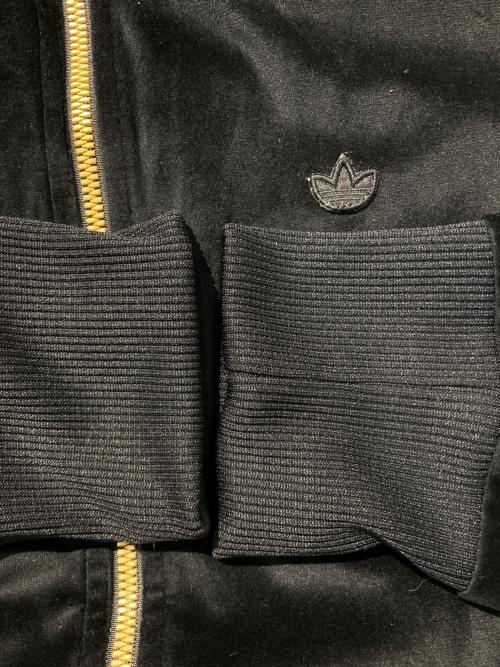adidas（アディダス）adidas (アディダス) ベロアトラックジャケット ブラック サイズ:Mの古着・服飾アイテム