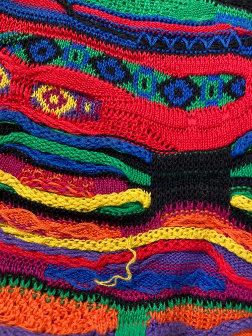 Coogi（クージー）COOGI (クージー) 3Ｄニット マルチカラー サイズ:Sの古着・服飾アイテム