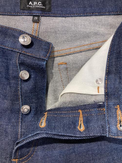 A.P.C.（アーペーセー）A.P.C. (アーペーセー) JEAN STANDARD デニムパンツ インディゴ サイズ:29の古着・服飾アイテム