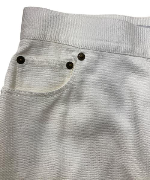 TIARA（ティアラ）TIARA (ティアラ) スカート ホワイト サイズ:SIZE 4 未使用品の古着・服飾アイテム