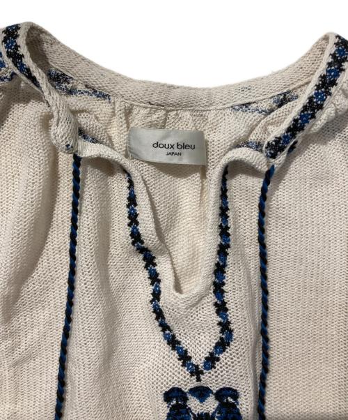 doux bleu（ドゥーブルー）doux bleu (ドゥーブルー) インド刺繍 メッシュブラウス ベージュ サイズ:FREEの古着・服飾アイテム