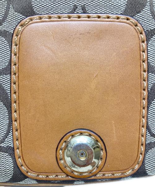 COACH（コーチ）COACH (コーチ) シグネチャー ショルダーバッグ ブラウンの古着・服飾アイテム