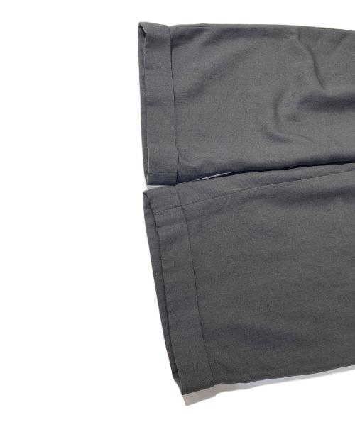 teflon（テフロン）teflon (テフロン) ウール混タックパンツ グレー サイズ:29の古着・服飾アイテム