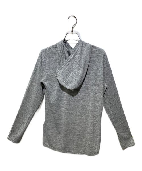 Patagonia（パタゴニア）Patagonia (パタゴニア) Cap Cool Daily Hoody グレー サイズ:Sの古着・服飾アイテム