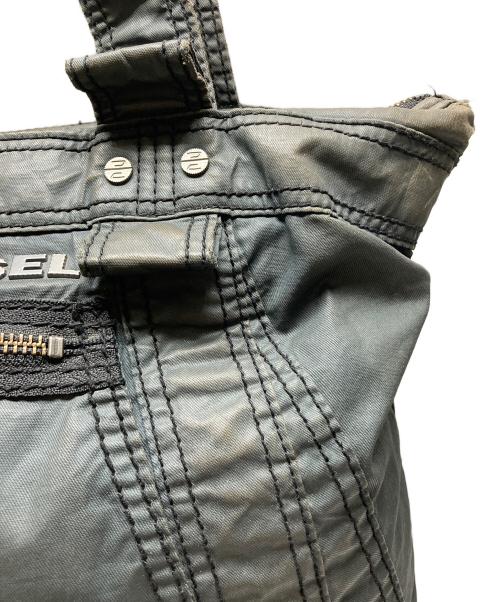DIESEL（ディーゼル）DIESEL (ディーゼル) メタルロゴハンドバッグ カーキの古着・服飾アイテム
