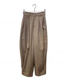MAISON SPECIAL（メゾンスペシャル）の古着「Tuck Balloon Volume Pants」｜カーキ