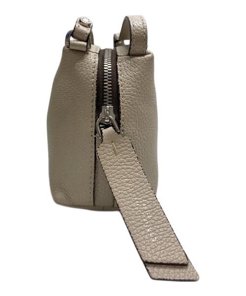 GIANNI CHIARINI（ジャンニ キアリーニ）GIANNI CHIARINI (ジャンニ キアリーニ) アリファ ショルダーバッグ ベージュの古着・服飾アイテム