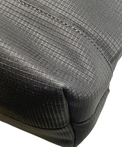 MONCLER（モンクレール）MONCLER (モンクレール) CUT TOTE SMALL ブラックの古着・服飾アイテム