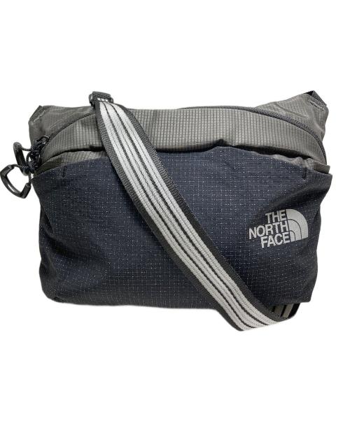 THE NORTH FACE（ザ ノース フェイス）THE NORTH FACE (ザ ノース フェイス) ファクター3ショルダーバッグ グレーの古着・服飾アイテム