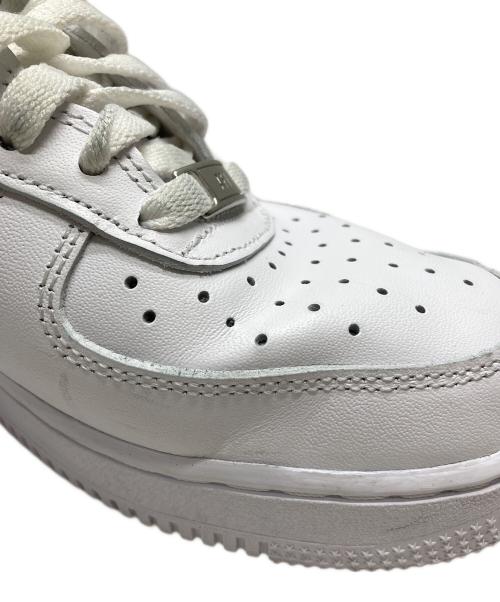 NIKE（ナイキ）NIKE (ナイキ) AIR FORCE 1 LOW '07 ローカット スニーカー ホワイト サイズ:25.5㎝の古着・服飾アイテム