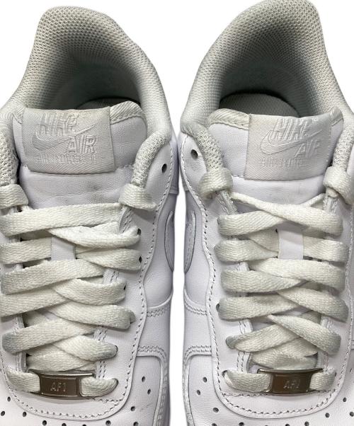 NIKE（ナイキ）NIKE (ナイキ) AIR FORCE 1 LOW '07 ローカット スニーカー ホワイト サイズ:25.5㎝の古着・服飾アイテム