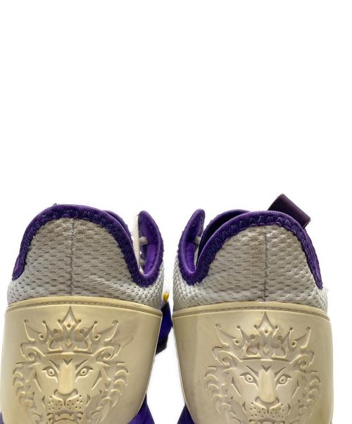 NIKE（ナイキ）NIKE (ナイキ) LEBRON WITNESS 4 WHITE/VOLTAGE PURPLE サイズ:29㎝の古着・服飾アイテム