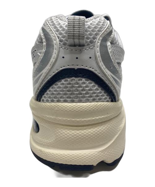 NEW BALANCE（ニューバランス）NEW BALANCE (ニューバランス) スニーカーMR530TA ホワイト サイズ:24.5cmの古着・服飾アイテム