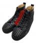 Christian Louboutin（クリスチャン・ルブタン）の古着「METAL PATENT SPIKERS」｜ブラック×レッド