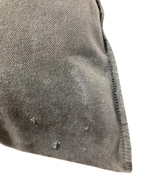 MM6 Maison Margiela（エムエムシックスメゾンマルジェラ）MM6 Maison Margiela (エムエムシックスメゾンマルジェラ) INSIDEOUT LOGO BERLIN BAG グレーの古着・服飾アイテム