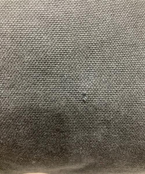 MM6 Maison Margiela（エムエムシックスメゾンマルジェラ）MM6 Maison Margiela (エムエムシックスメゾンマルジェラ) INSIDEOUT LOGO BERLIN BAG グレーの古着・服飾アイテム