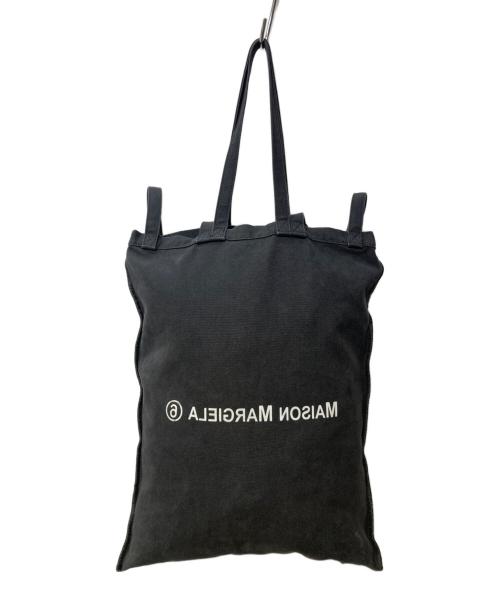 MM6 Maison Margiela（エムエムシックスメゾンマルジェラ）MM6 Maison Margiela (エムエムシックスメゾンマルジェラ) INSIDEOUT LOGO BERLIN BAG グレーの古着・服飾アイテム