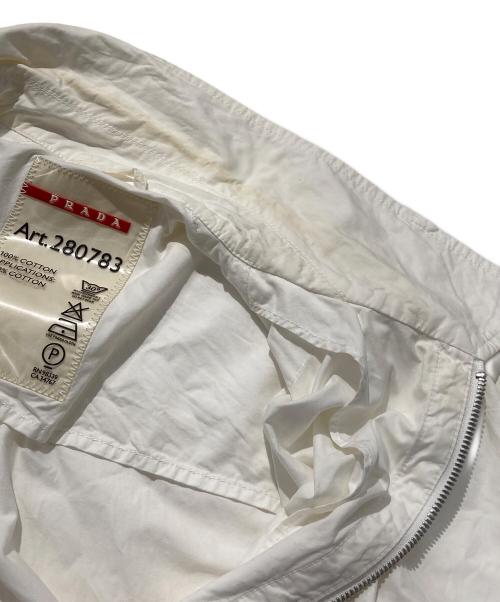 PRADA SPORTS（プラダスポーツ）PRADA SPORTS (プラダスポーツ) テクニカルマルチジップジャケット ホワイト サイズ:44の古着・服飾アイテム