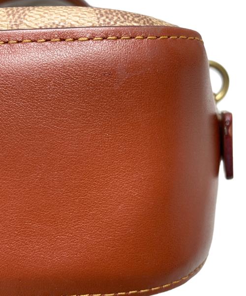COACH（コーチ）COACH (コーチ) シグネチャーショルダーバッグ ベージュの古着・服飾アイテム