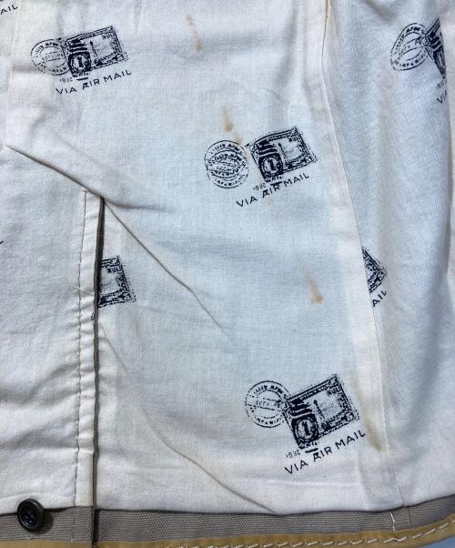 ISSEY MIYAKE（イッセイミヤケ）ISSEY MIYAKE (イッセイミヤケ) レザーパイピングジャケット ベージュ サイズ:3の古着・服飾アイテム