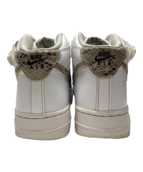 NIKE（ナイキ）NIKE (ナイキ) AIR FORCE 1 '07 MID ヘビ柄 ホワイト サイズ:24㎝の古着・服飾アイテム