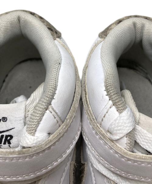 NIKE（ナイキ）NIKE (ナイキ) AIR FORCE 1 '07 MID ヘビ柄 ホワイト サイズ:24㎝の古着・服飾アイテム