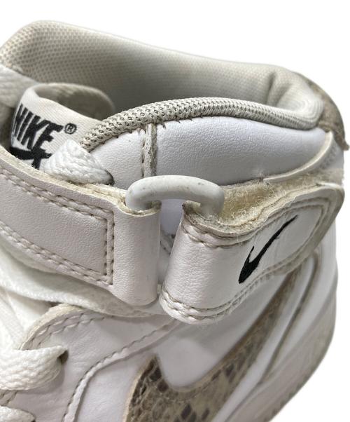 NIKE（ナイキ）NIKE (ナイキ) AIR FORCE 1 '07 MID ヘビ柄 ホワイト サイズ:24㎝の古着・服飾アイテム
