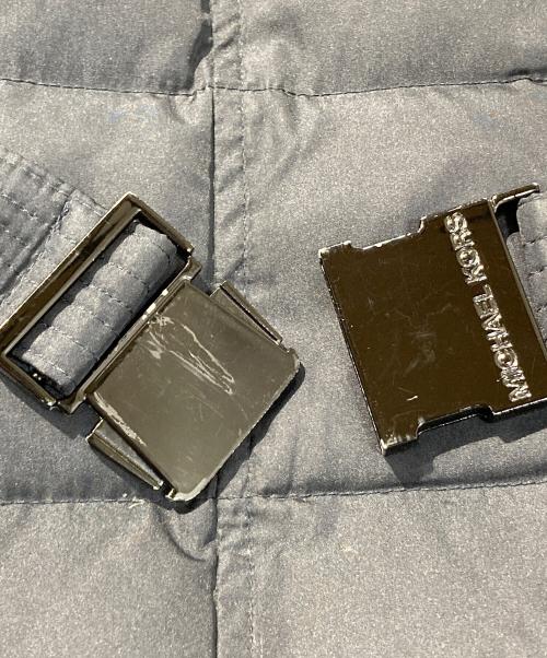 MICHAEL KORS（マイケルコース）MICHAEL KORS (マイケルコース) ダウンコート ネイビー サイズ:Mの古着・服飾アイテム