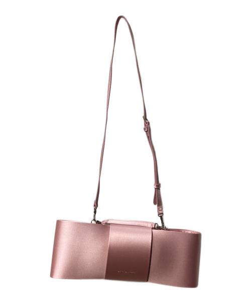 CHARLES & KEITH（チャールズアンドキース）CHARLES & KEITH (チャールズアンドキース) サテンボウイロンゲイティッドショルダーバッグ FlamingoPinkの古着・服飾アイテム