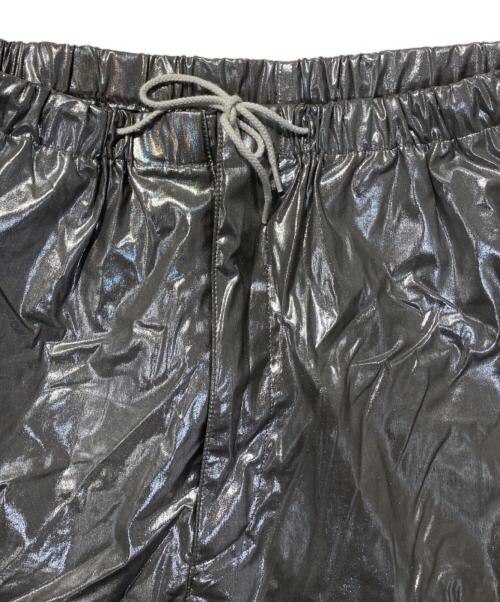 6(ROKU) BEAUTY&YOUTH（ロク ビューティーアンドユース）6(ROKU) BEAUTY&YOUTH (ロク ビューティーアンドユース) HAKU SILVER PANTSハクシルバーパンツ シルバー サイズ:SIZE 38の古着・服飾アイテム